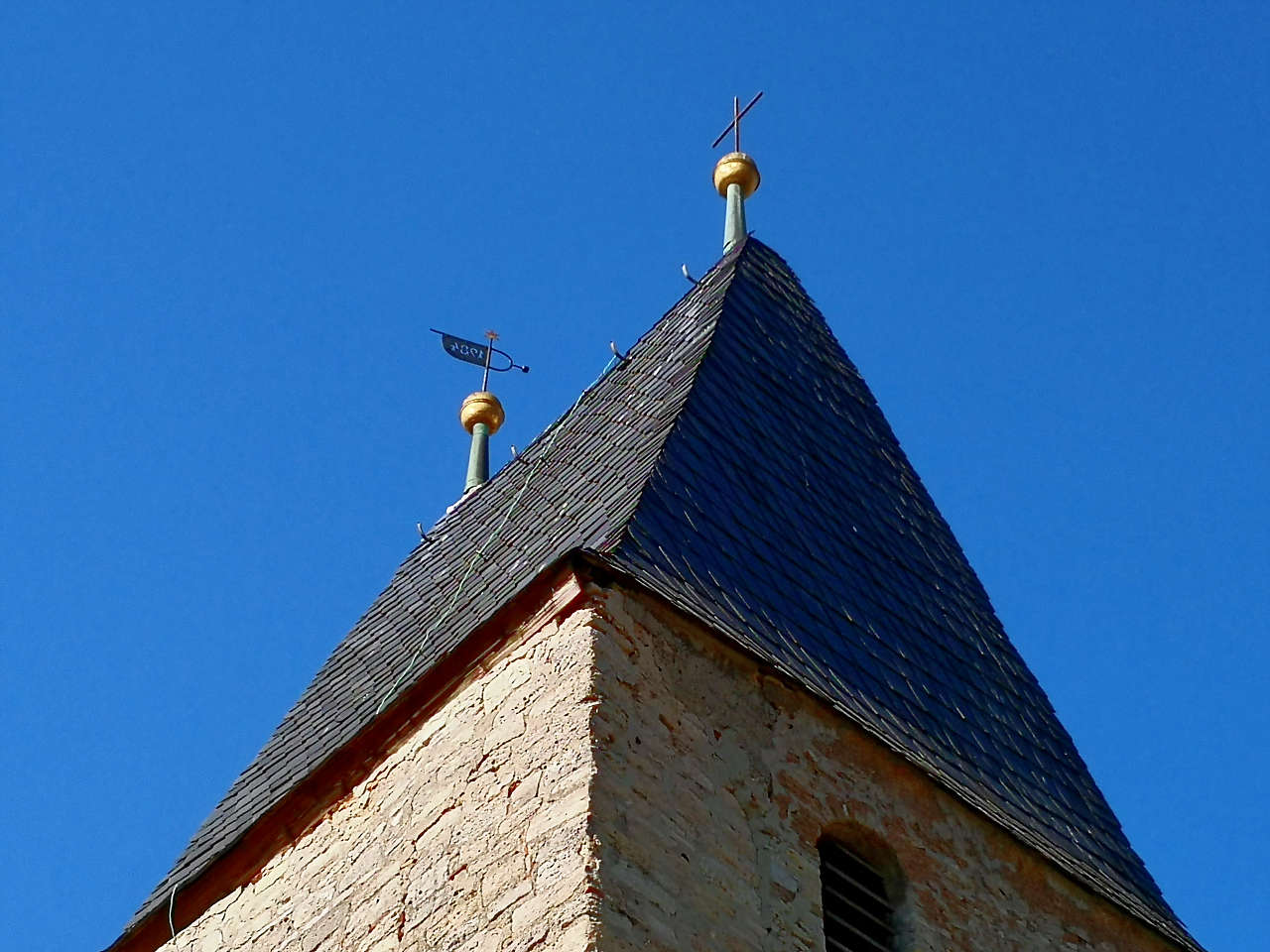 Ev. Kirche St. Johannis, Obergebra